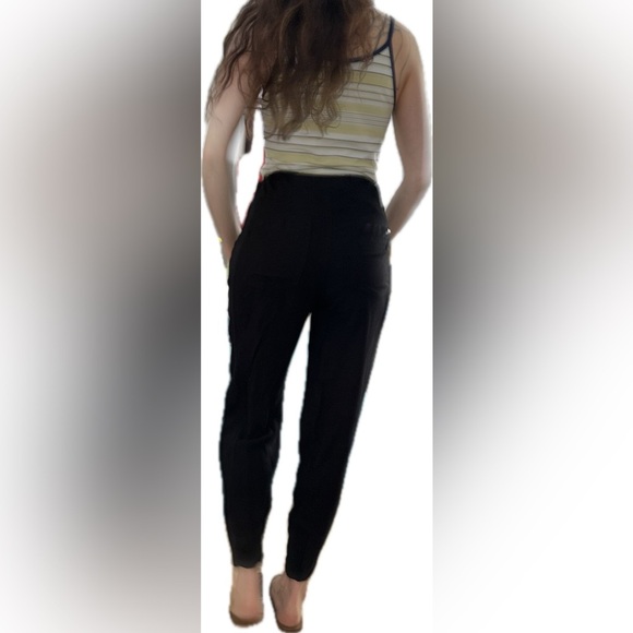 Black Michael by Michael Kors gold accoutrements pants shiny super soft cargo 👖 - Picture 4 of 16